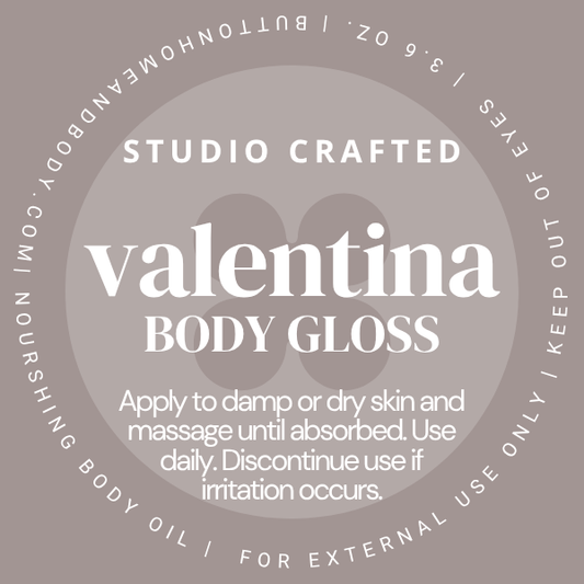 Body Gloss Oil Valentina vanilla fragrance glass bottle
lightweight hydrating body oil with glow finish
vanilla scented body oil for smooth radiant skin